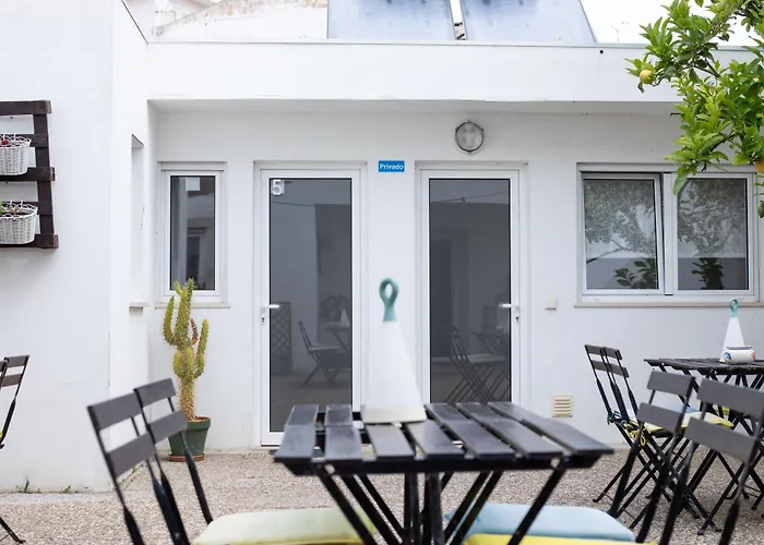 Guest house O Da Casa 3*